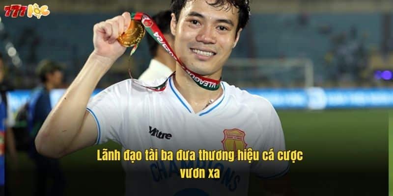 lanh-dao-tai-ba-dua-thuong-hieu-ca-cuoc-vuon-xa (1)